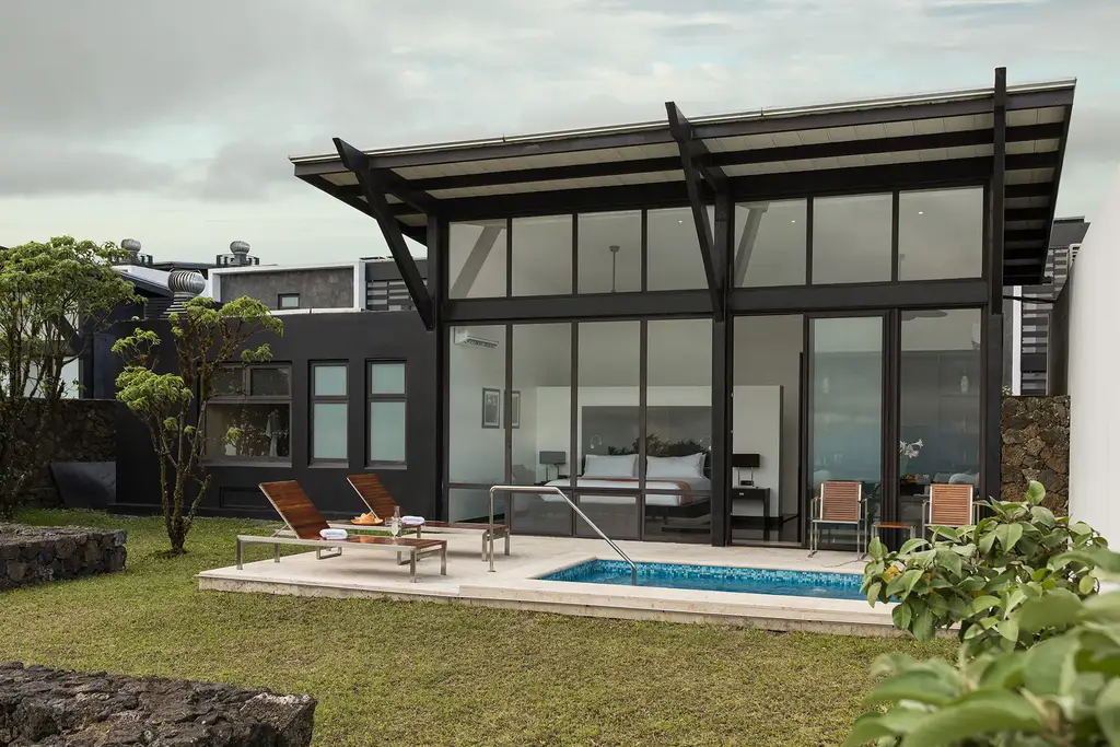 Pool Suite terrace overlooking Galápagos hills